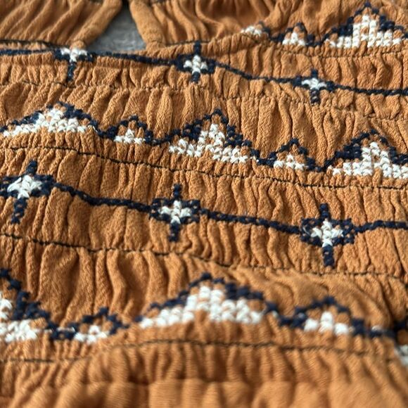 A.n.a tank top - Picture 2 of 6